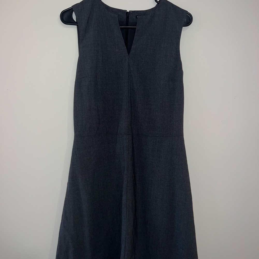 Theory Black Sleeveless V-Neck A-Line Midi Dress